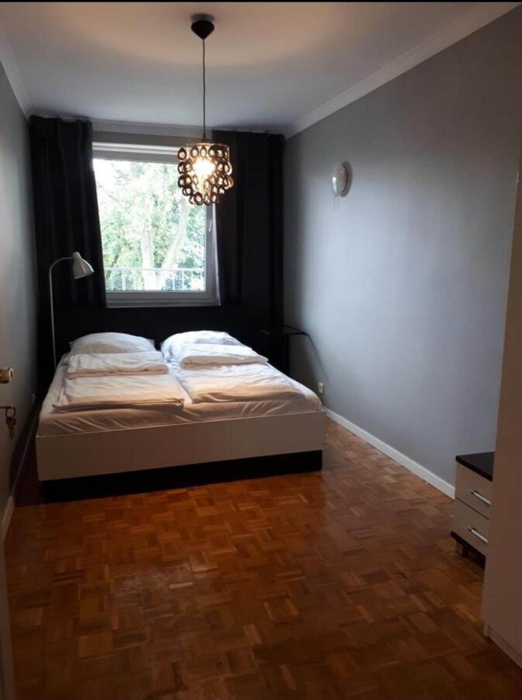 Apartament Blisko Centrum Miasta 지엘로나구라 외부 사진